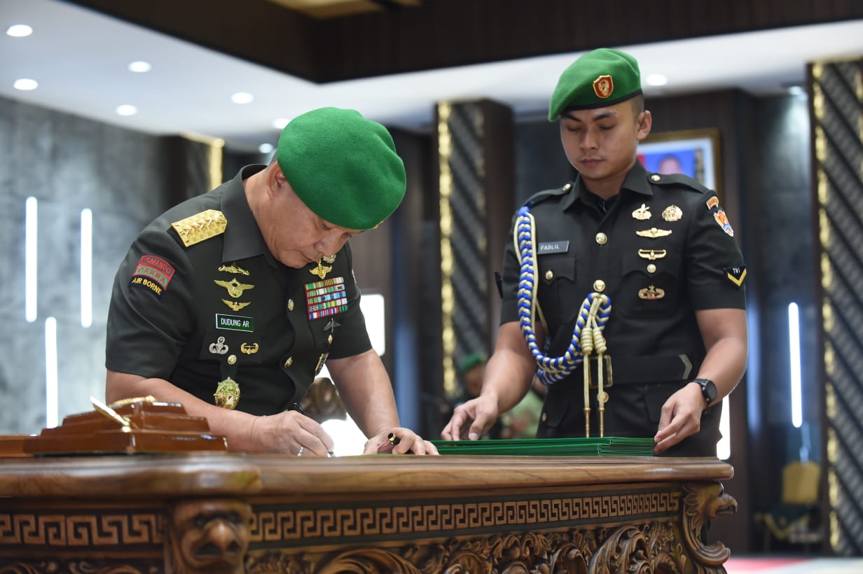 Empat Jabatan Strategis TNI AD Diserahterimakan Forum Nusantara