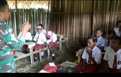 Satgas Yonif 126/KC Berikan Wawasan Kebangsaan