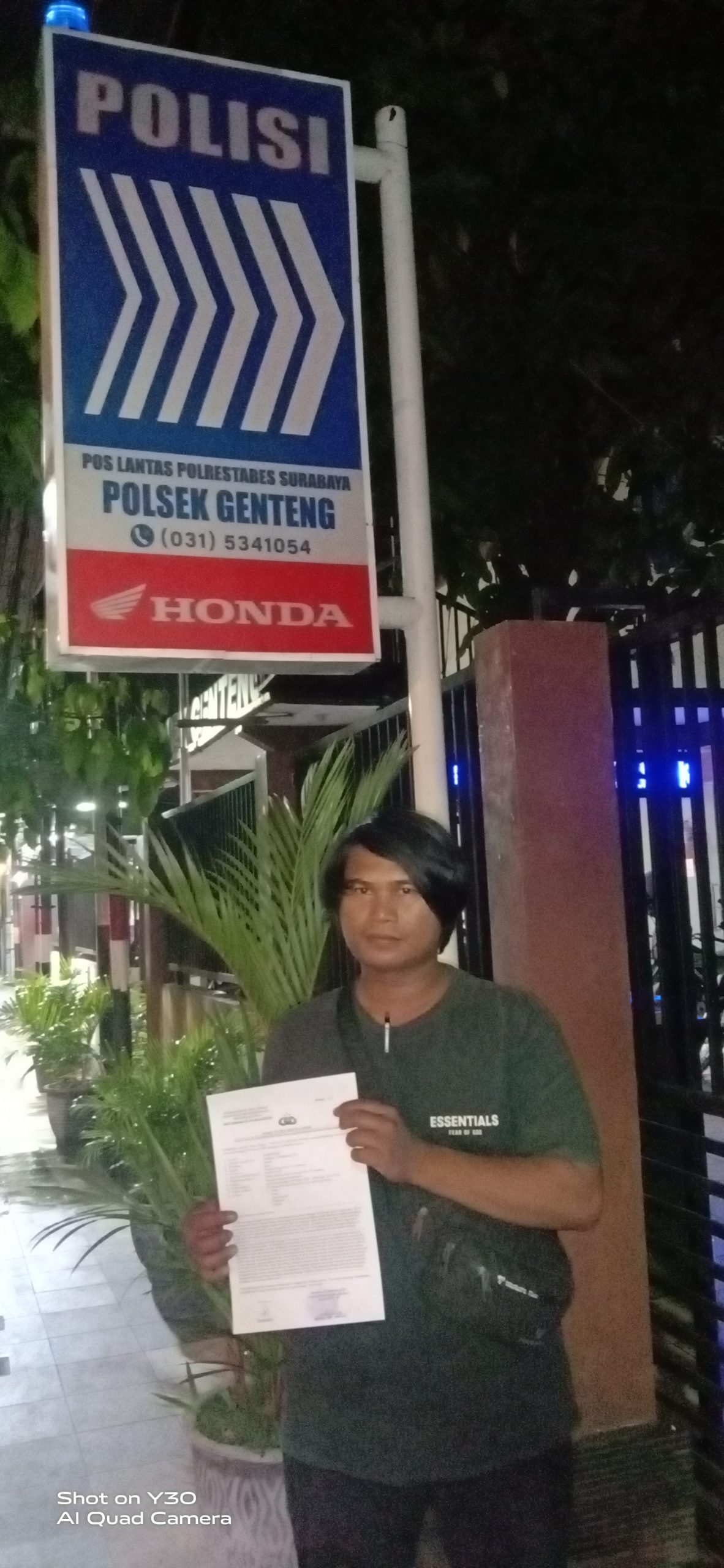 Foto Koban motor hilang depan Polsek genteng