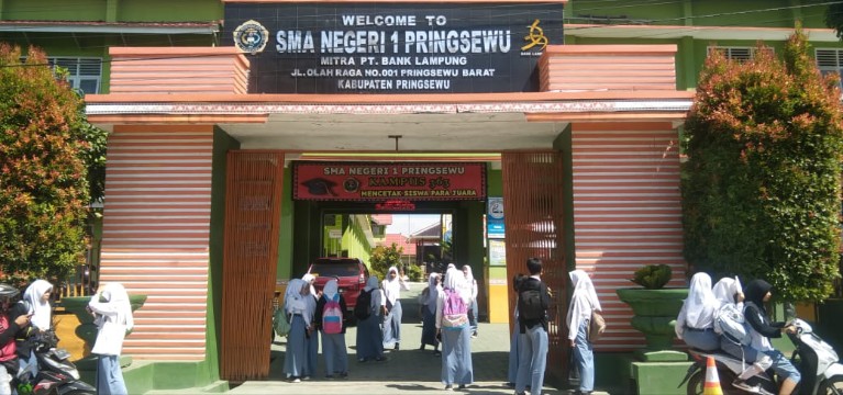 Foto SMA NEGRI 1 PRINGSEWU