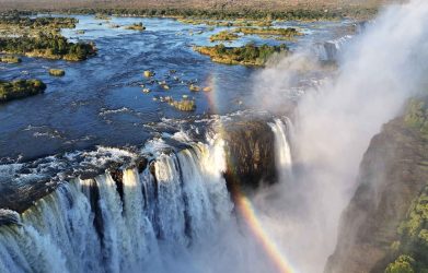Victoria-Falls-1.jpg